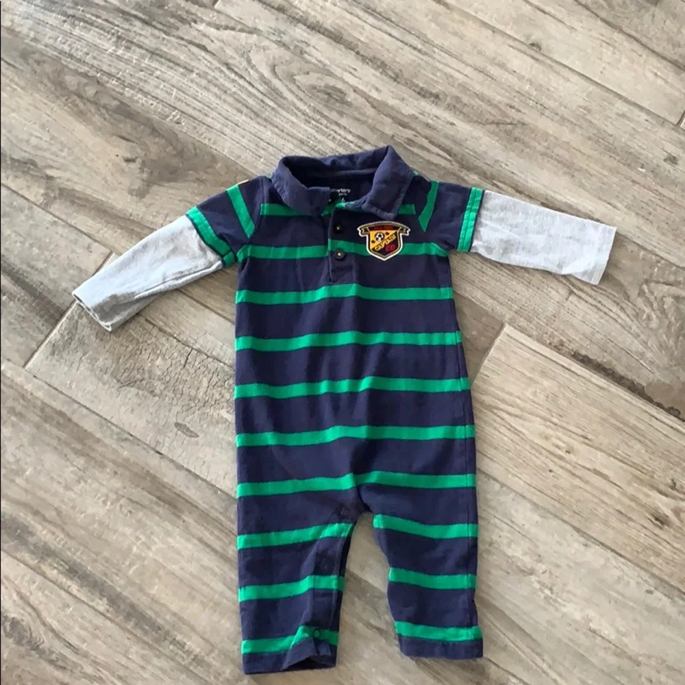 EUC Carter’s one piece, sz 6 months